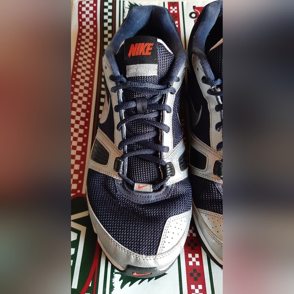 Nike Dual Fusion Trail Running Shoes - Picture 10 of 16